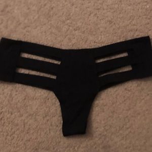 Black iheartraves booty shorts